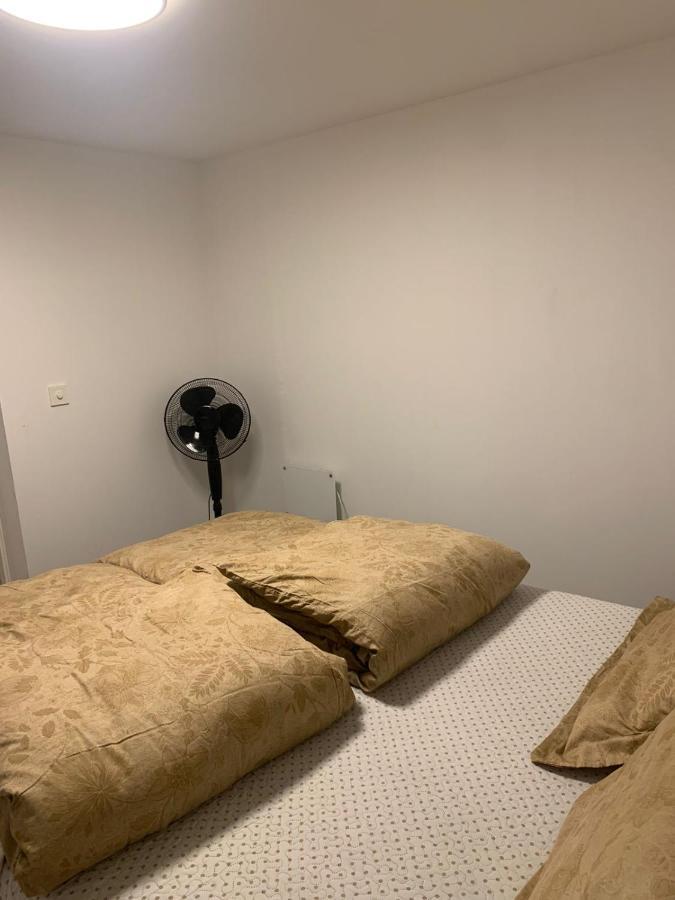 Beautiful 2 Rooms Apartment In Klofta,Near Oslo Airport& Oslo Exterior photo